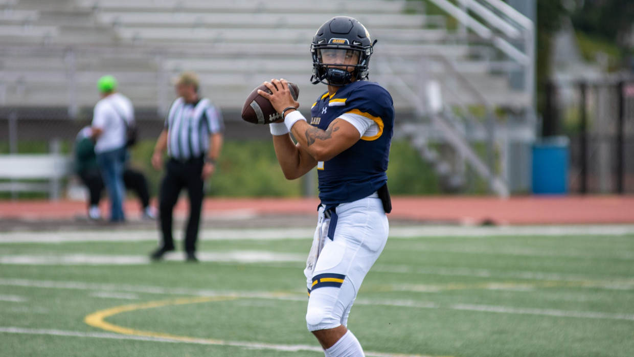 Clarke quarterback Kenyon Williams looking to pass