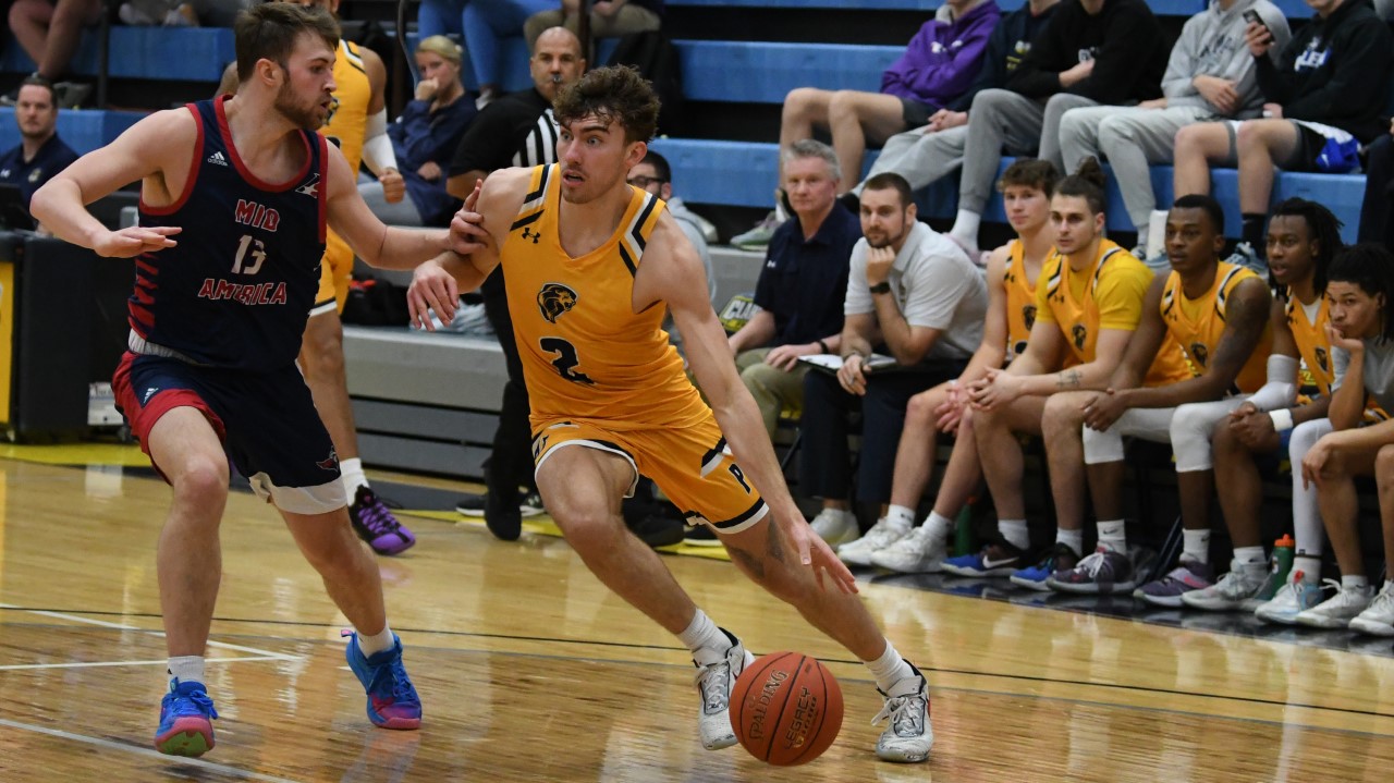 Slow start leads to 98-62 defeat to MidAmerica Nazarene