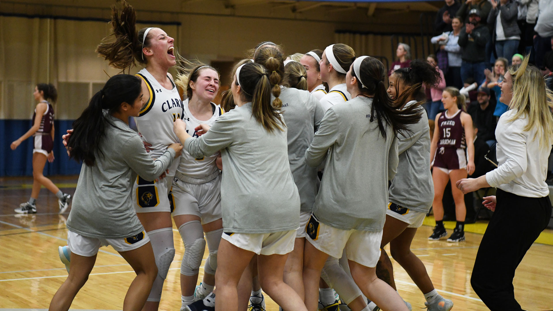 Pride play the fourth quarter they needed to advance to NAIA Round of 16