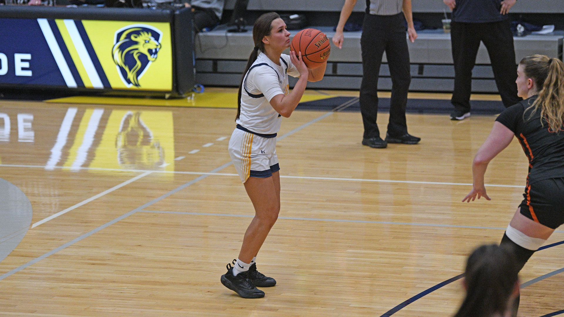 Fourth quarter comeback falls short in 71-60 Pride loss to Missouri Valley