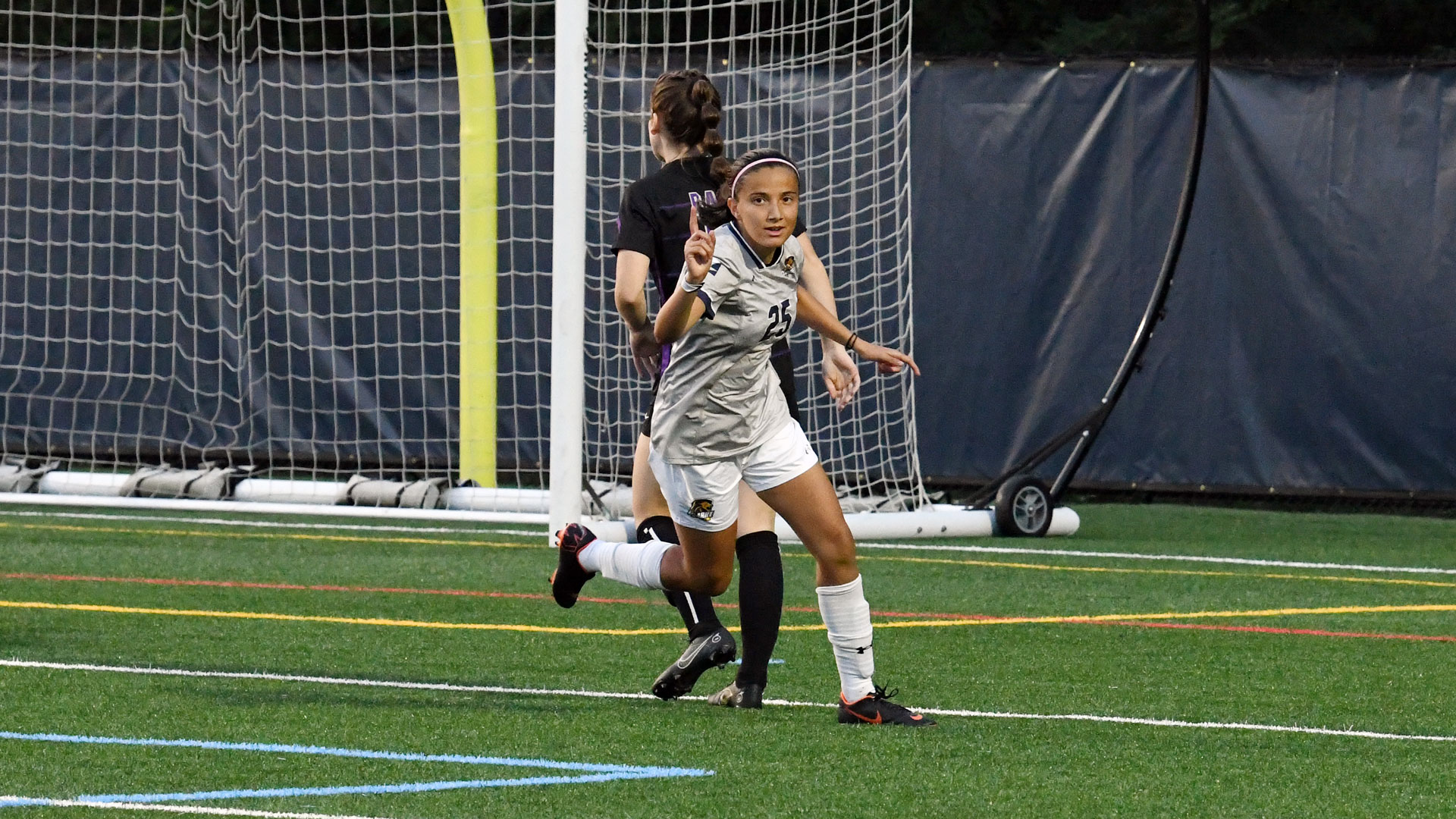Early goal from Morales enough for Pride in 1-0 win over Cornell